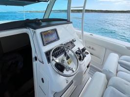 Boston Whaler 370 OUTRAGE Occasion de 2015
